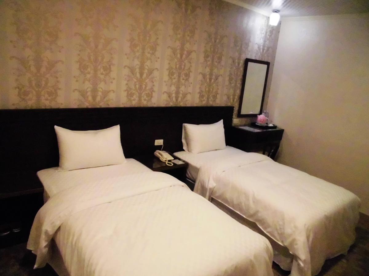 Hotel 欣悅商務旅店 Toufen Exteriér fotografie