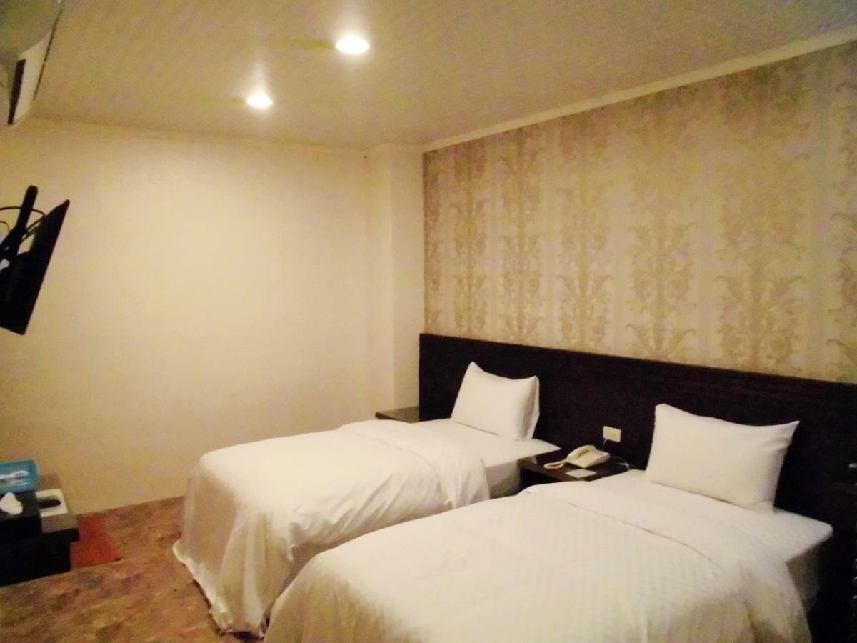 Hotel 欣悅商務旅店 Toufen Exteriér fotografie